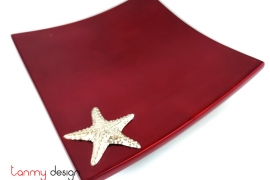 Red square lacquer tray attached with starfish 18 cm